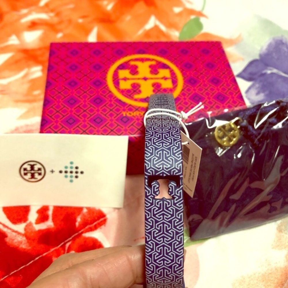 NEW Tory Burch Fitbit Flex wristband Size M/L